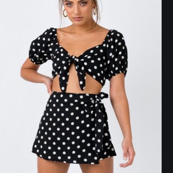 Princess Polly Dresses & Skirts - Princess Polly Polka Dot Wrap Mini Skirt / Skort